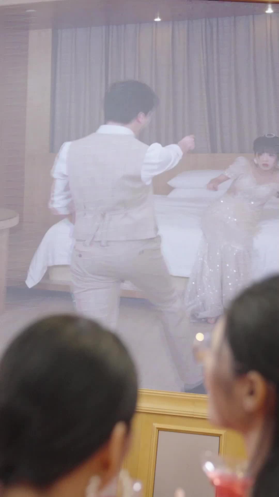 الحلقة 37 - صعود من رماد الجنون